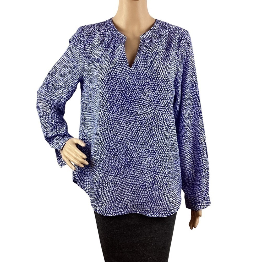 Dalia Long Sleeve Blouse Size M Blue Print V-Neck